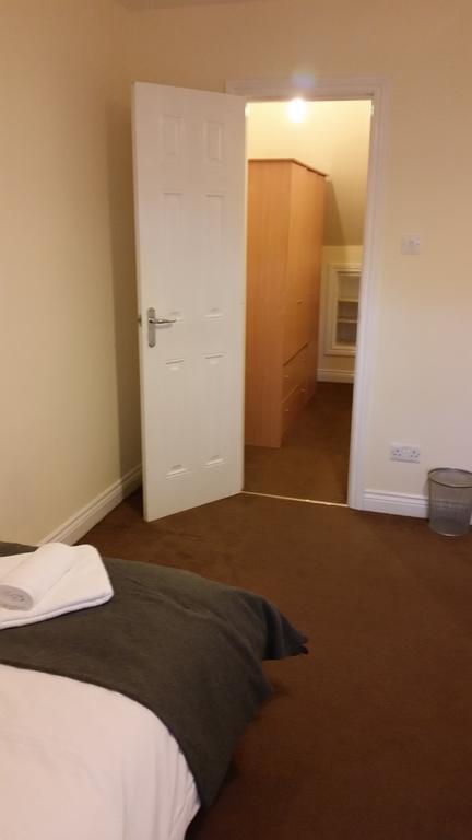 Ideal Commuter House Holiday home Livingston