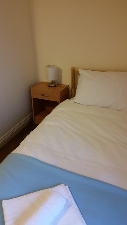 Ideal Commuter House Holiday home
